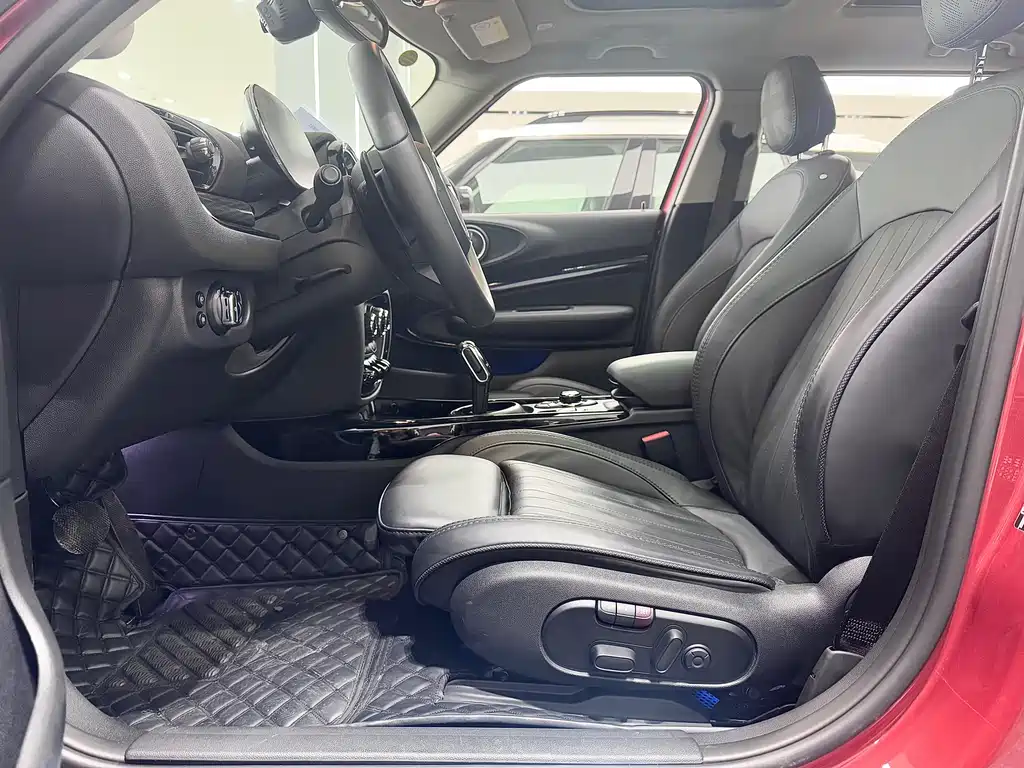 MINI Mini Clubman — фото 10