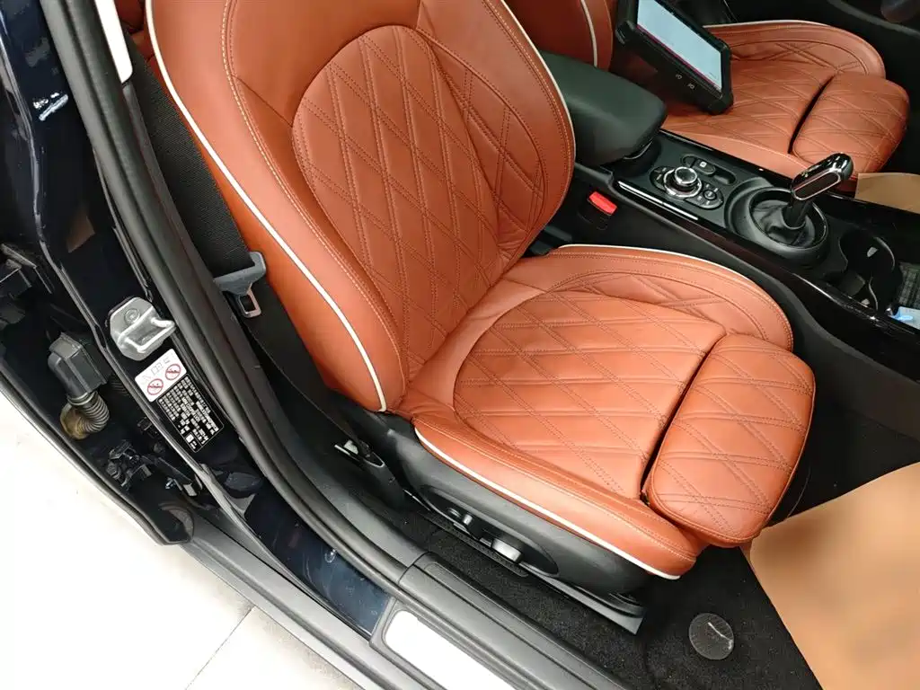 MINI Mini Clubman — фото 25