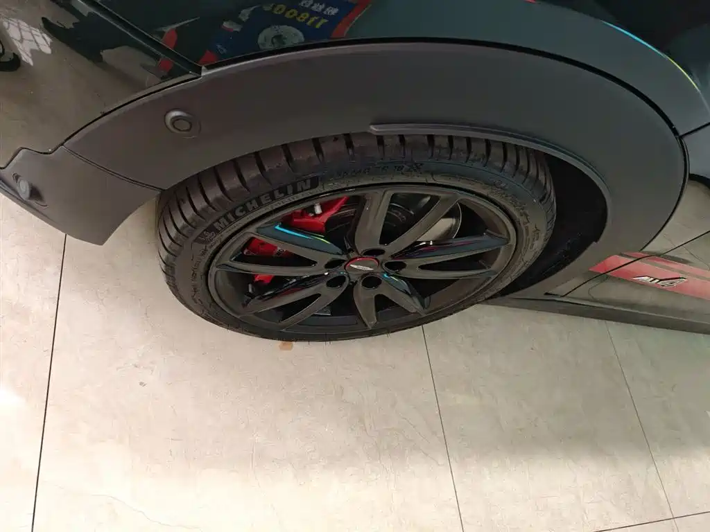 MINI Mini JCW Clubman — фото 23