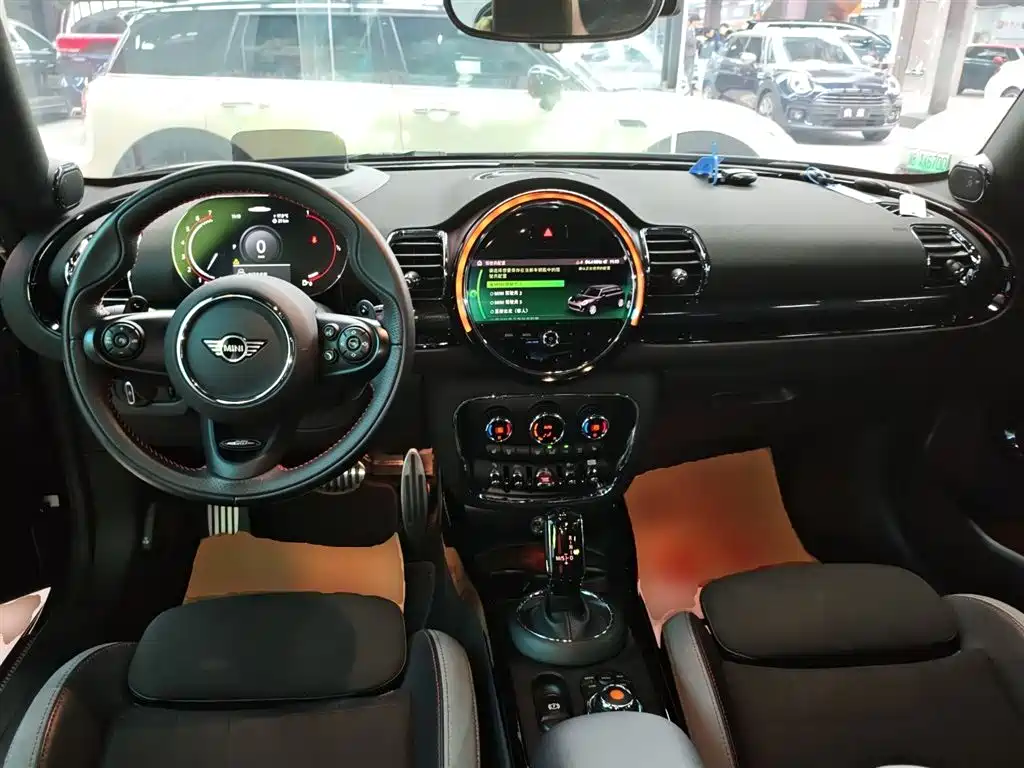 MINI Mini JCW Clubman — фото 10