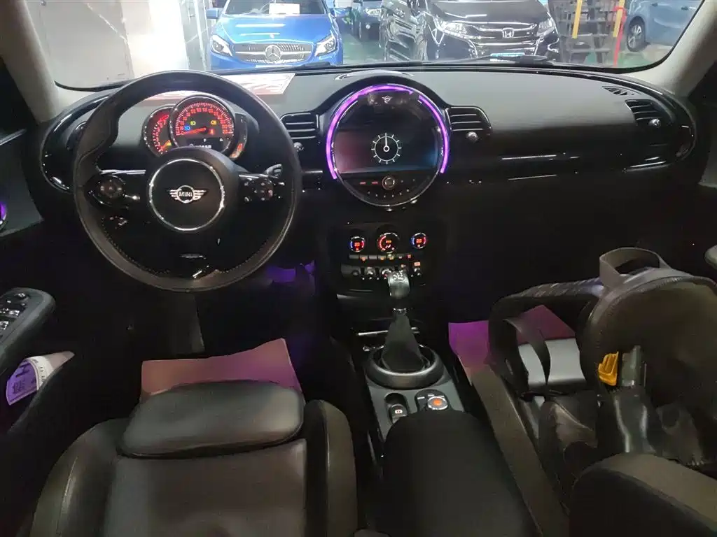 MINI Mini Clubman — фото 10
