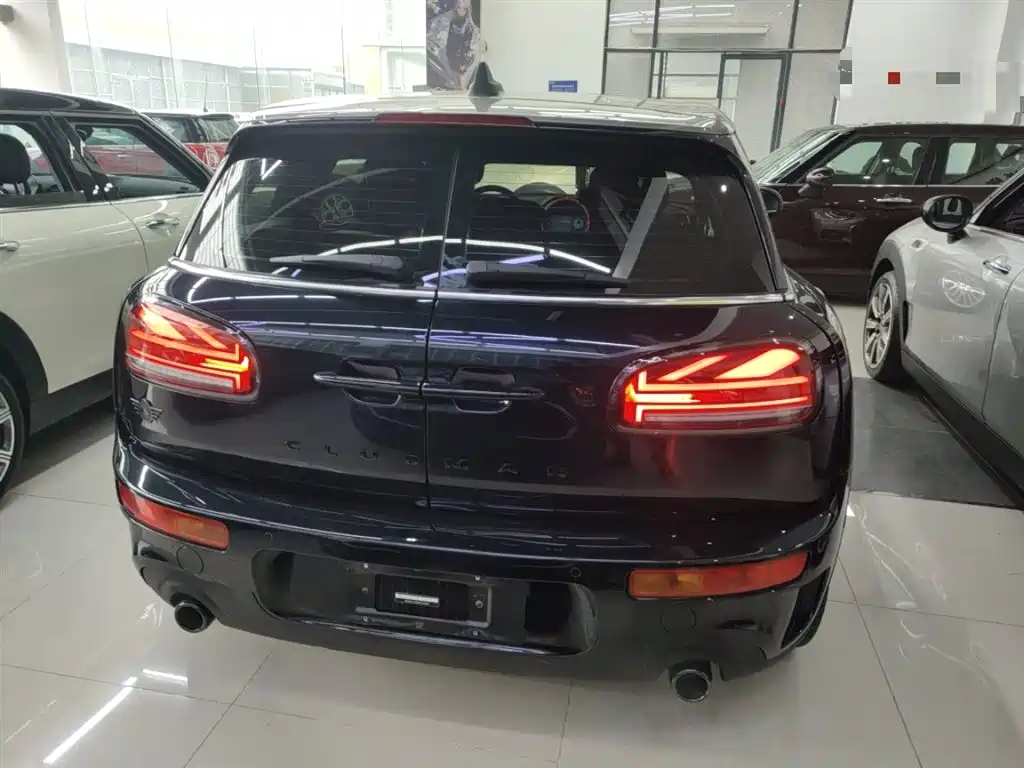 MINI Mini Clubman — фото 4