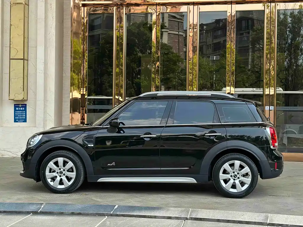MINI Mini Countryman — фото 4