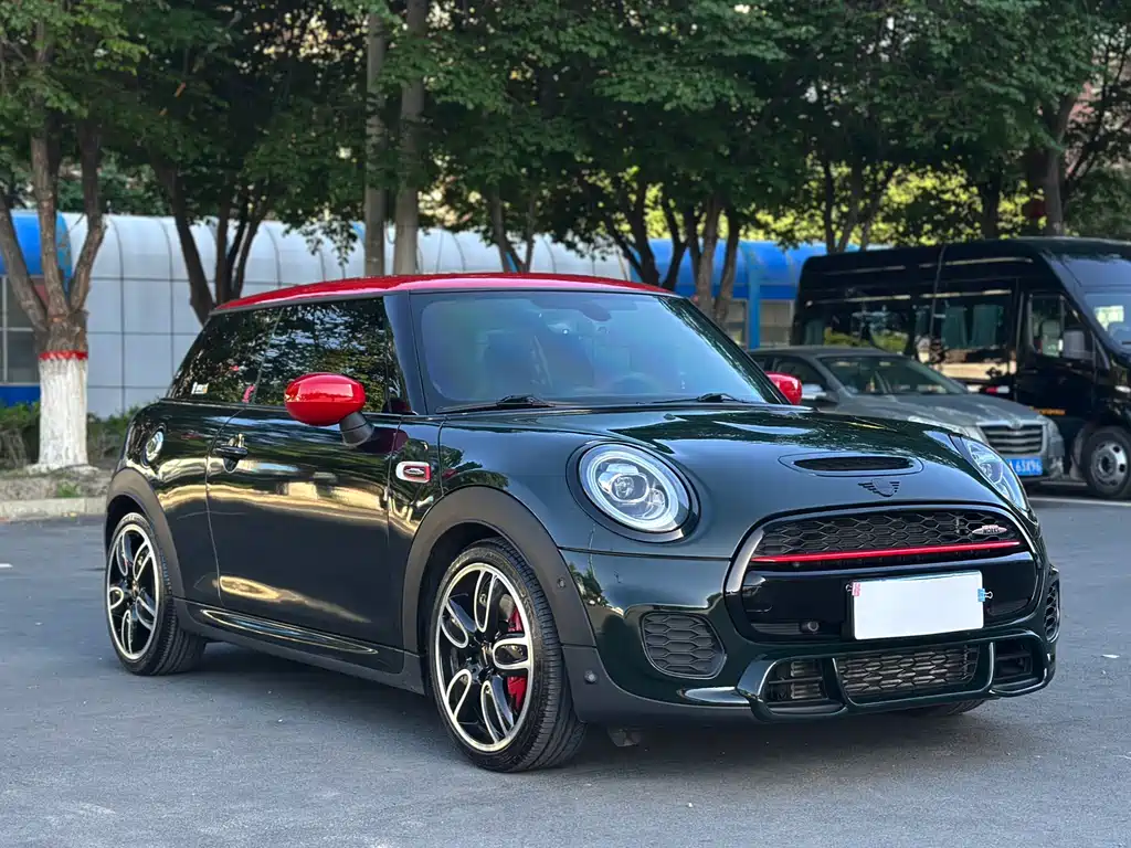MINI Mini JCW — фото 3