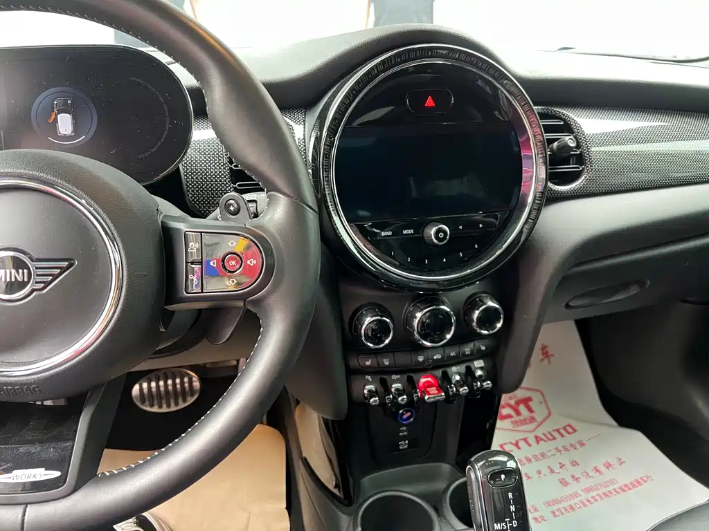 MINI Mini JCW — фото 5