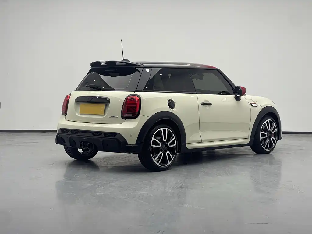 MINI Mini JCW — фото 4