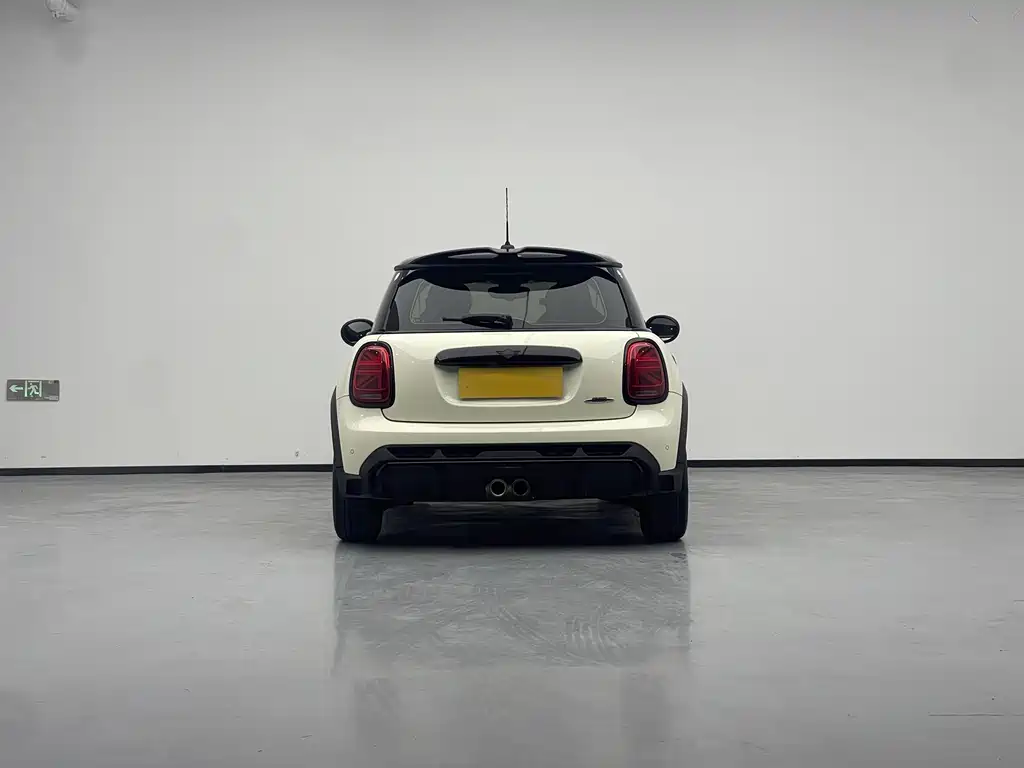 MINI Mini JCW — фото 5
