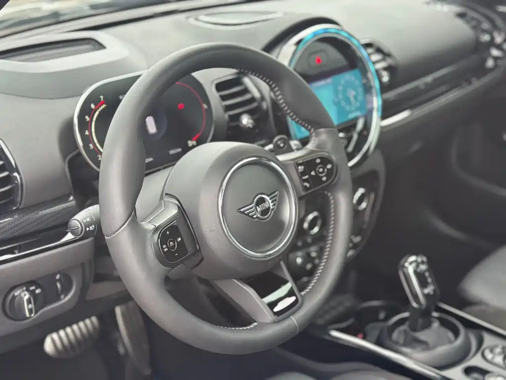 MINI Mini JCW Clubman — фото 9