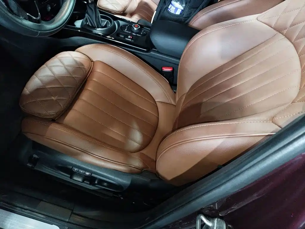 MINI Mini Clubman — фото 11