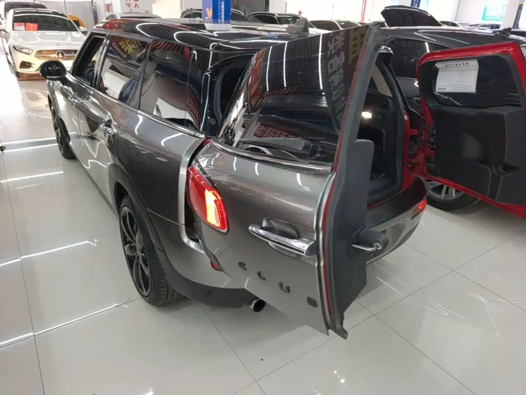 MINI Mini Clubman — фото 5