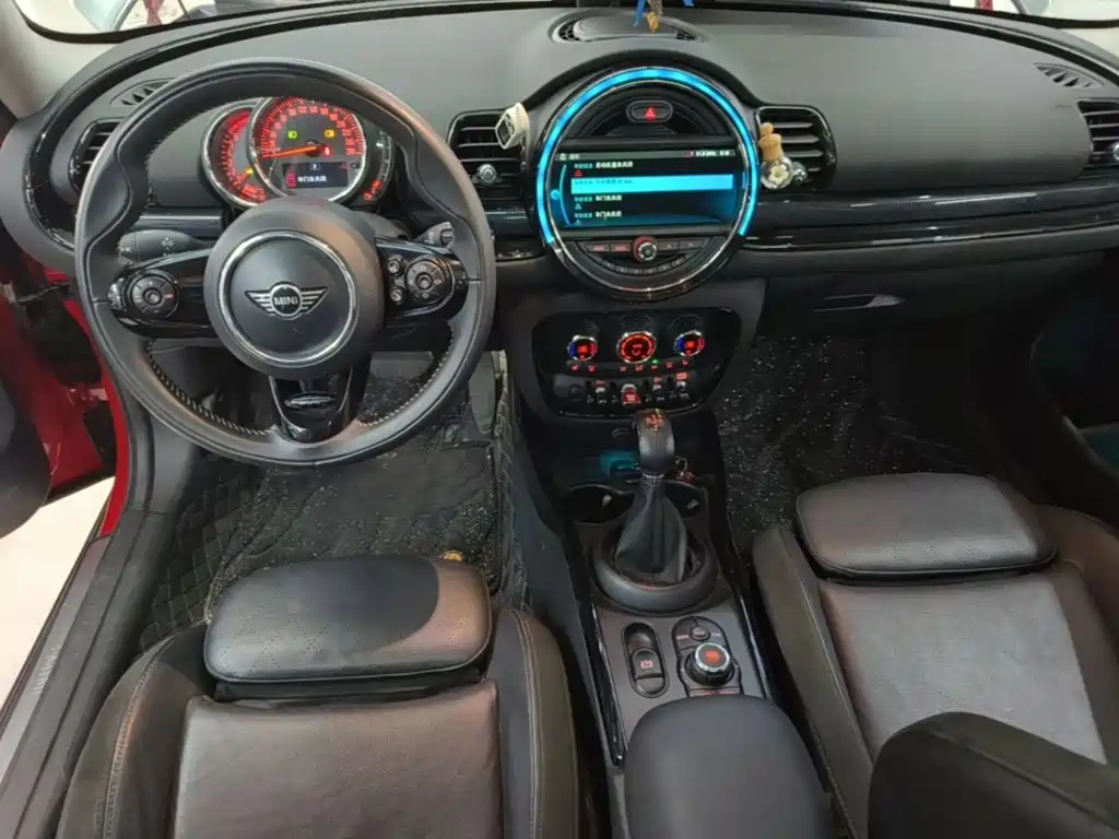 MINI Mini Clubman — фото 10