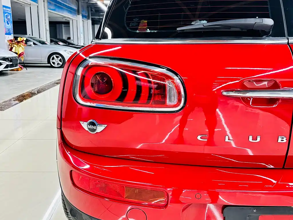 MINI Mini Clubman — фото 11