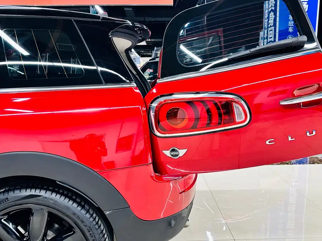 MINI Mini Clubman — фото 21