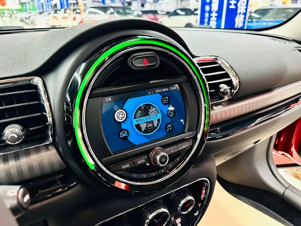 MINI Mini Clubman — фото 40