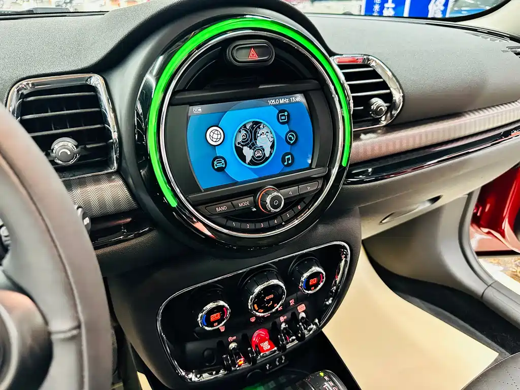 MINI Mini Clubman — фото 41