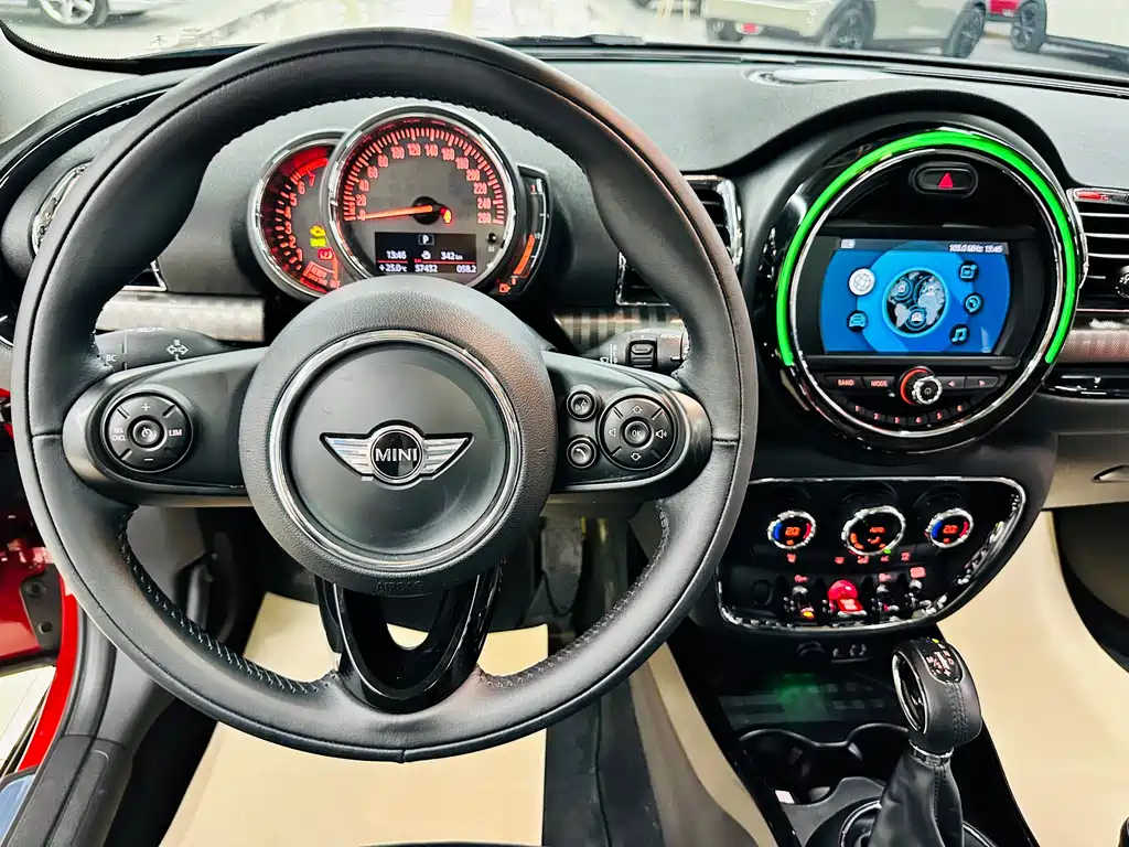 MINI Mini Clubman — фото 46