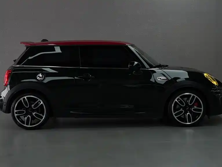 MINI Mini JCW — фото 4