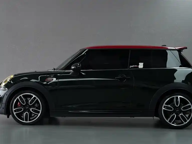 MINI Mini JCW — фото 8