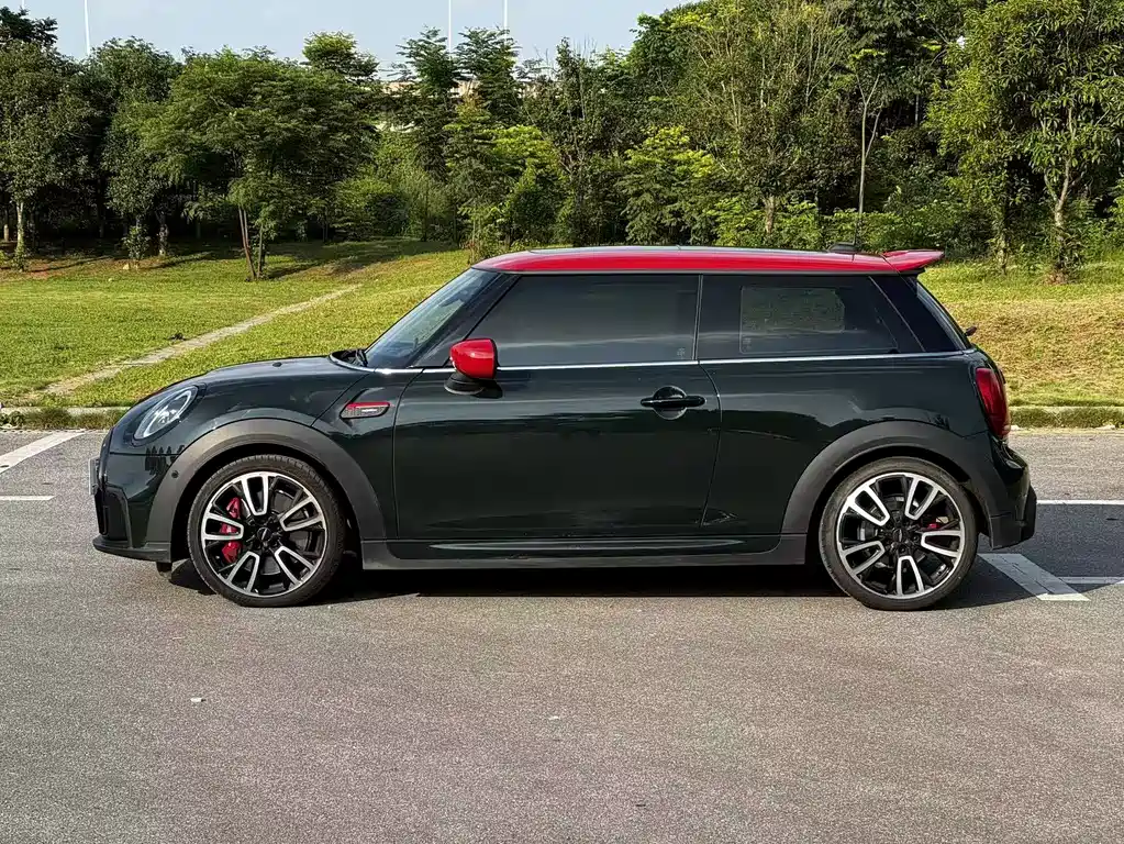 MINI Mini JCW — фото 3