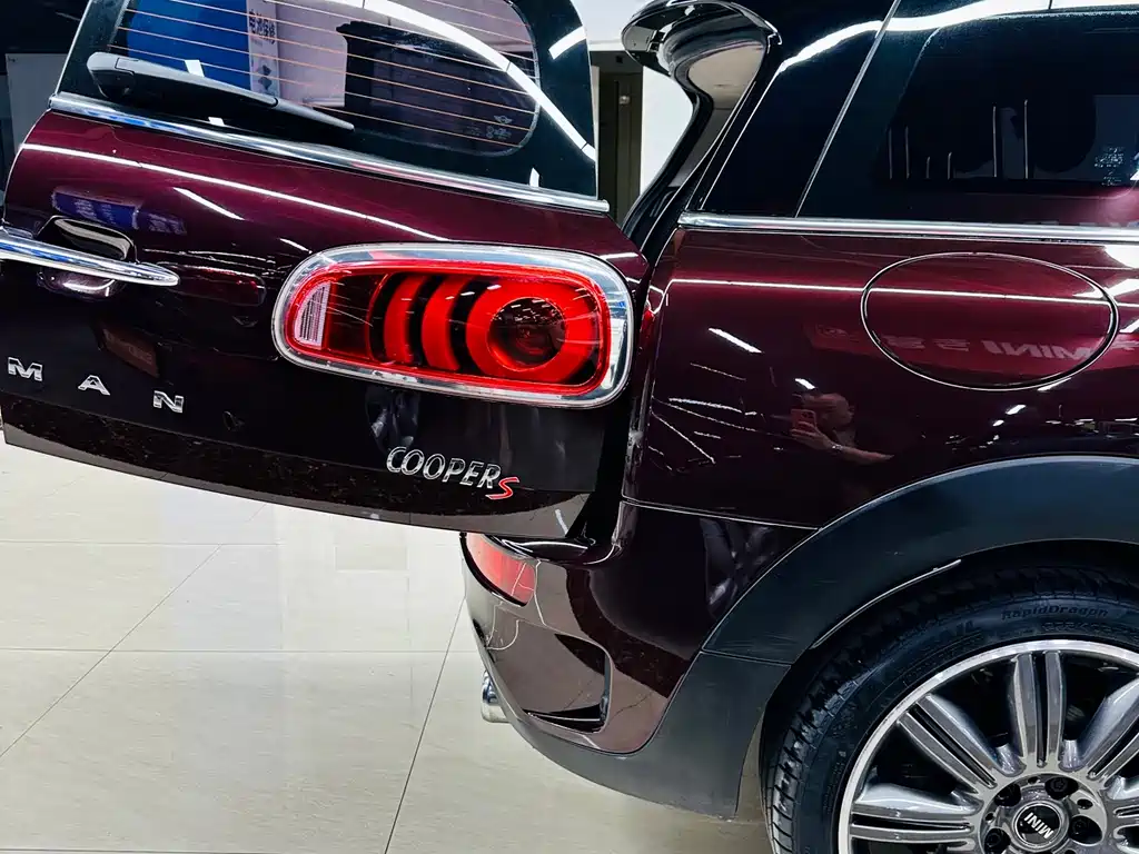 MINI Mini Clubman — фото 15