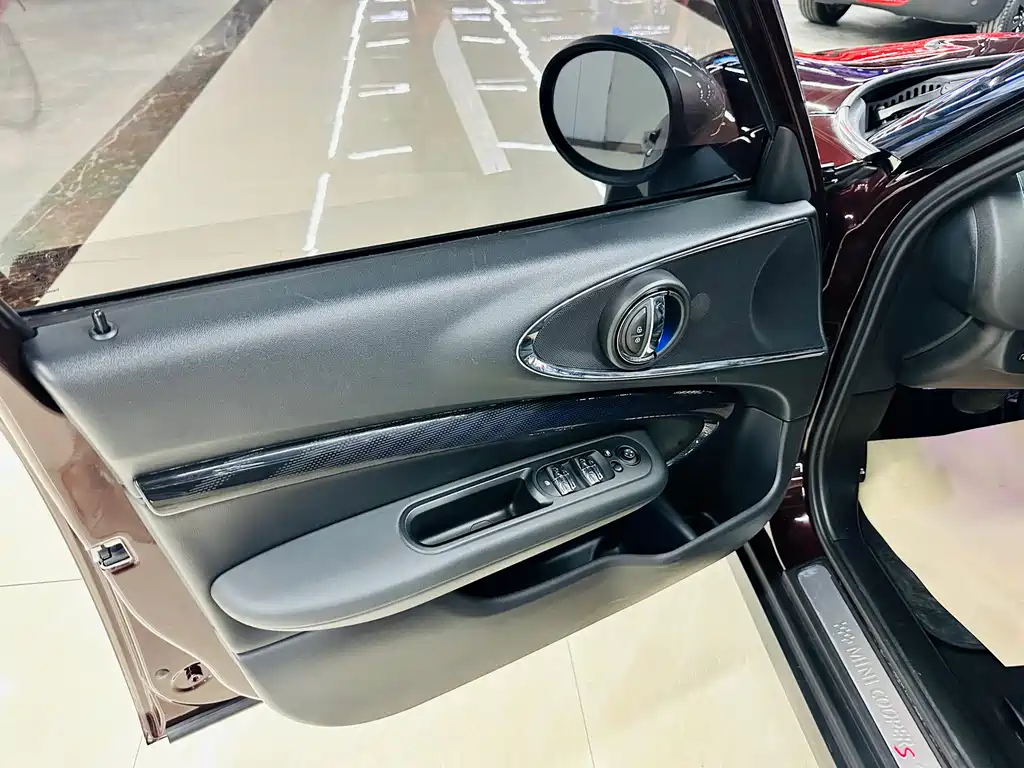 MINI Mini Clubman — фото 30