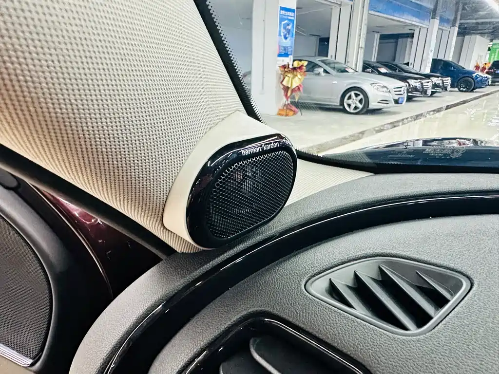 MINI Mini Clubman — фото 39
