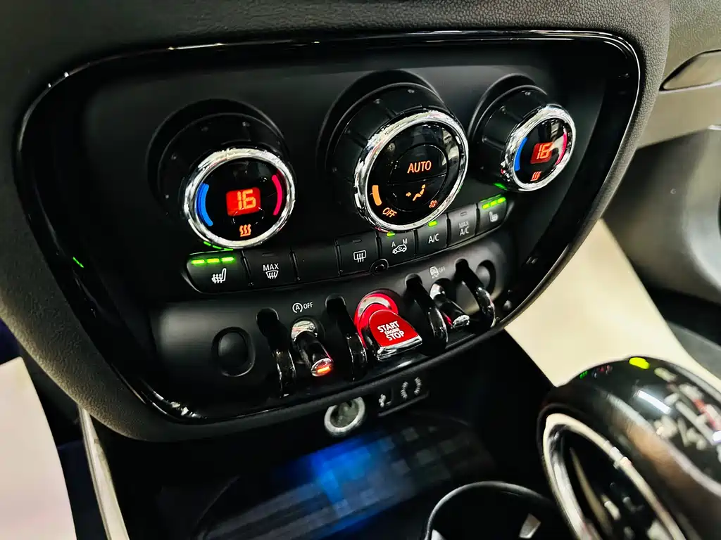 MINI Mini Clubman — фото 43