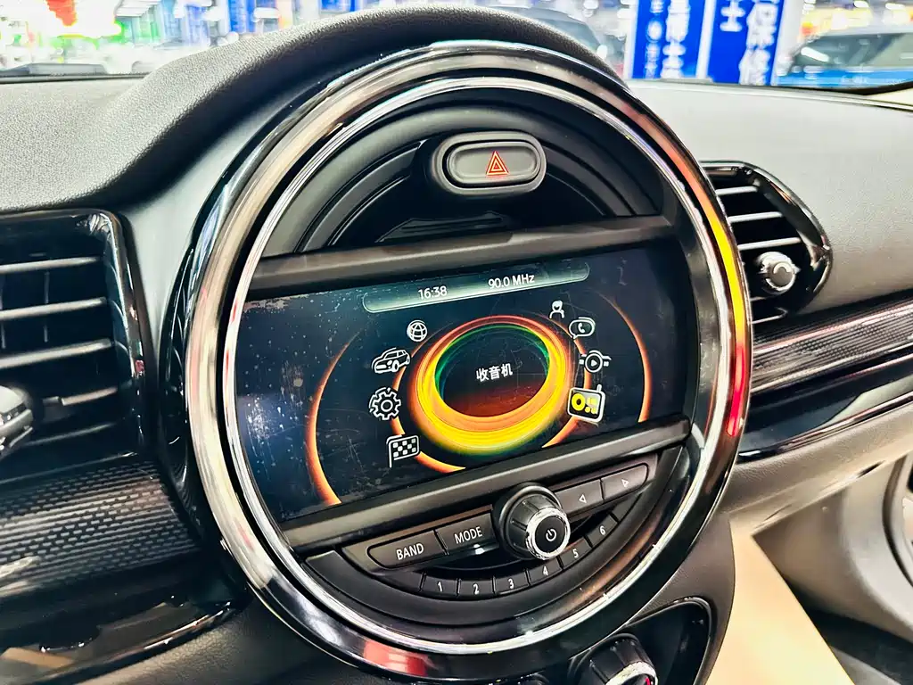 MINI Mini Clubman — фото 44