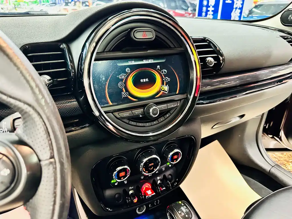 MINI Mini Clubman — фото 45