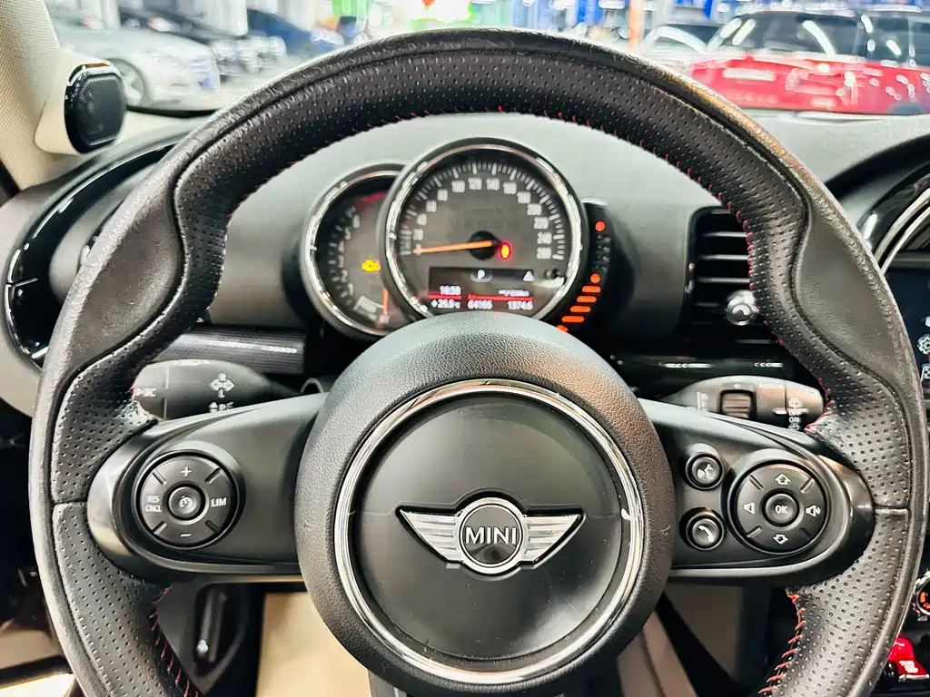 MINI Mini Clubman — фото 46