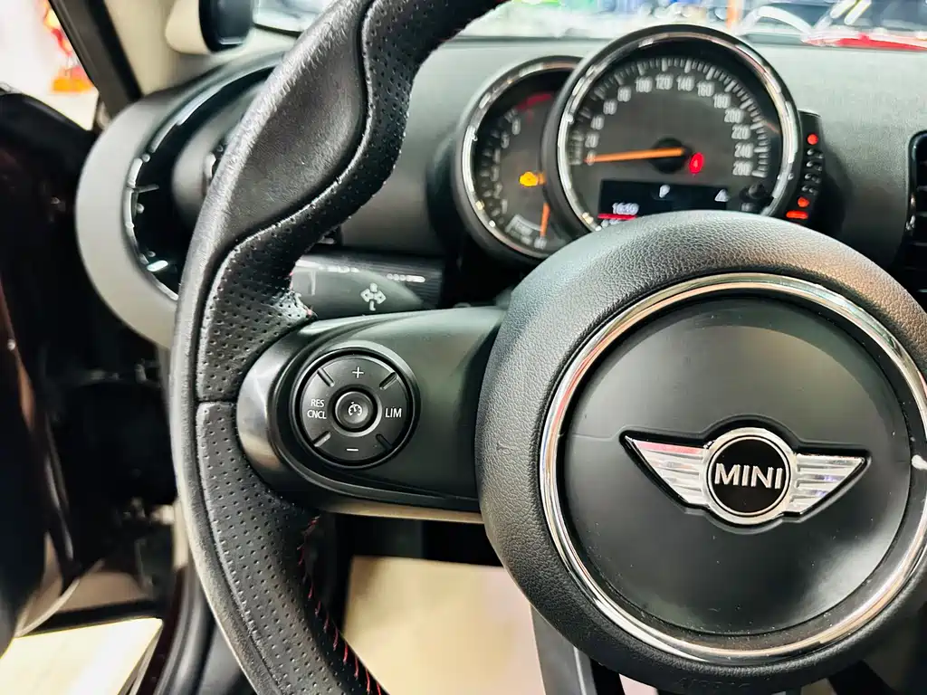 MINI Mini Clubman — фото 53