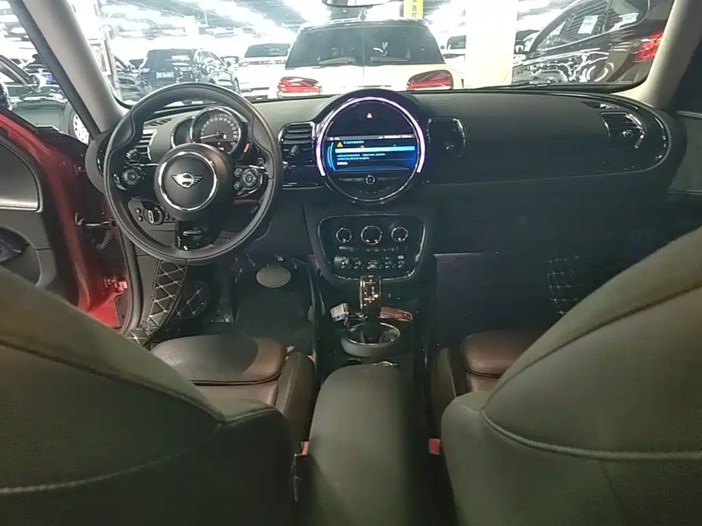 MINI Mini Clubman — фото 6