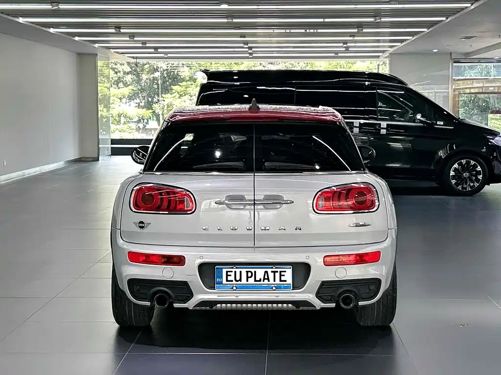MINI Mini JCW Clubman — фото 4