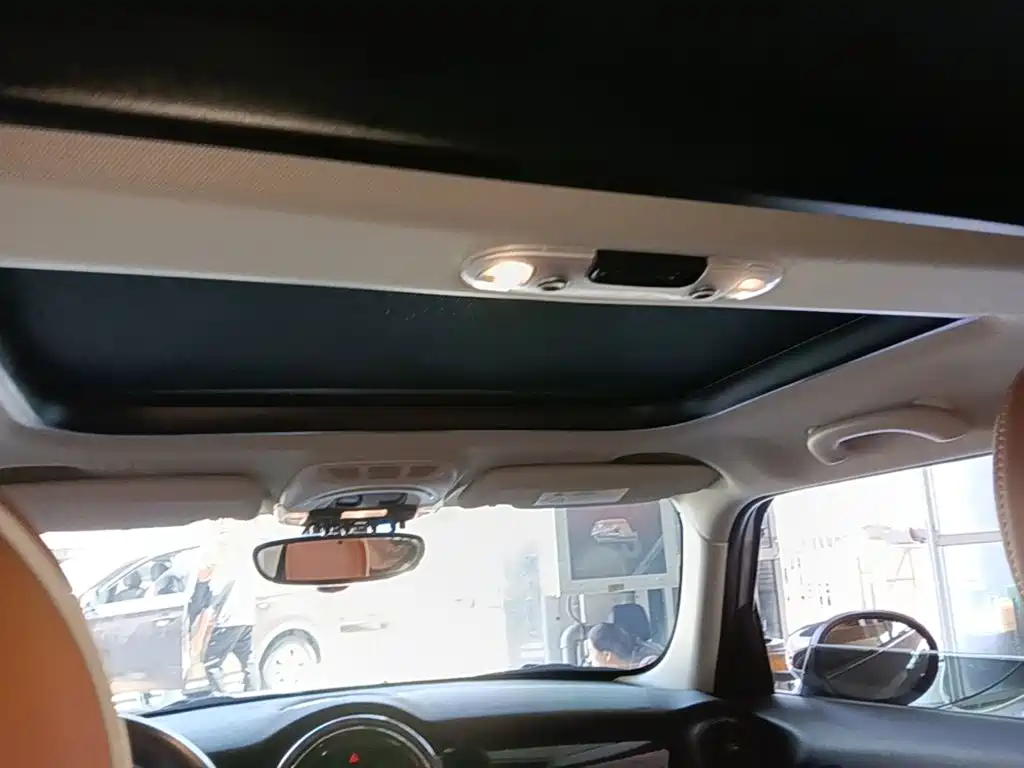 MINI Mini — фото 18