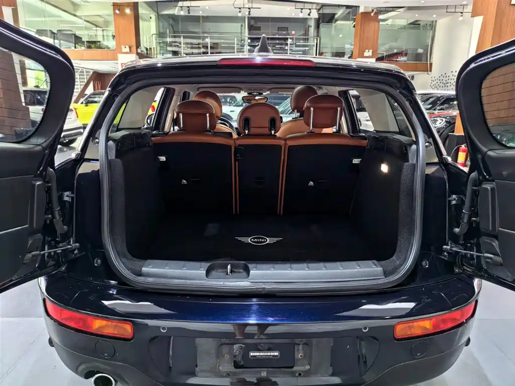 MINI Mini Clubman — фото 19