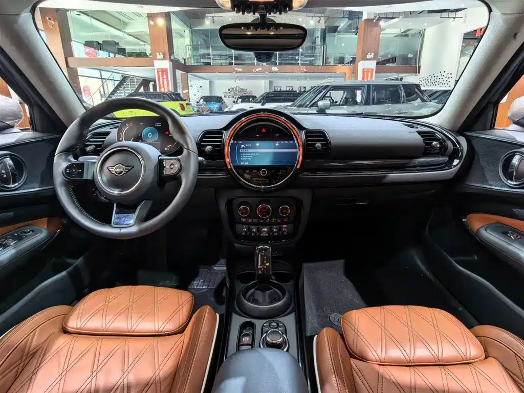 MINI Mini Clubman — фото 7