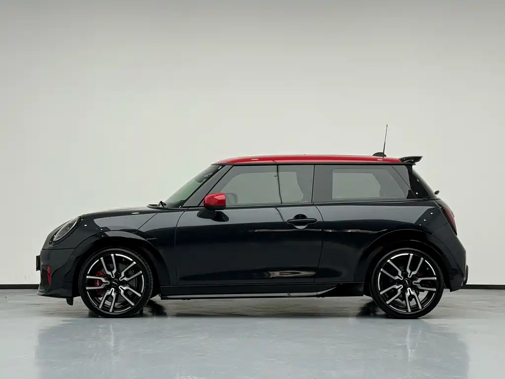 MINI Mini JCW — фото 7
