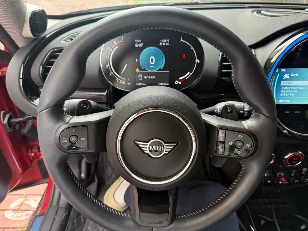 MINI Mini Clubman — фото 10