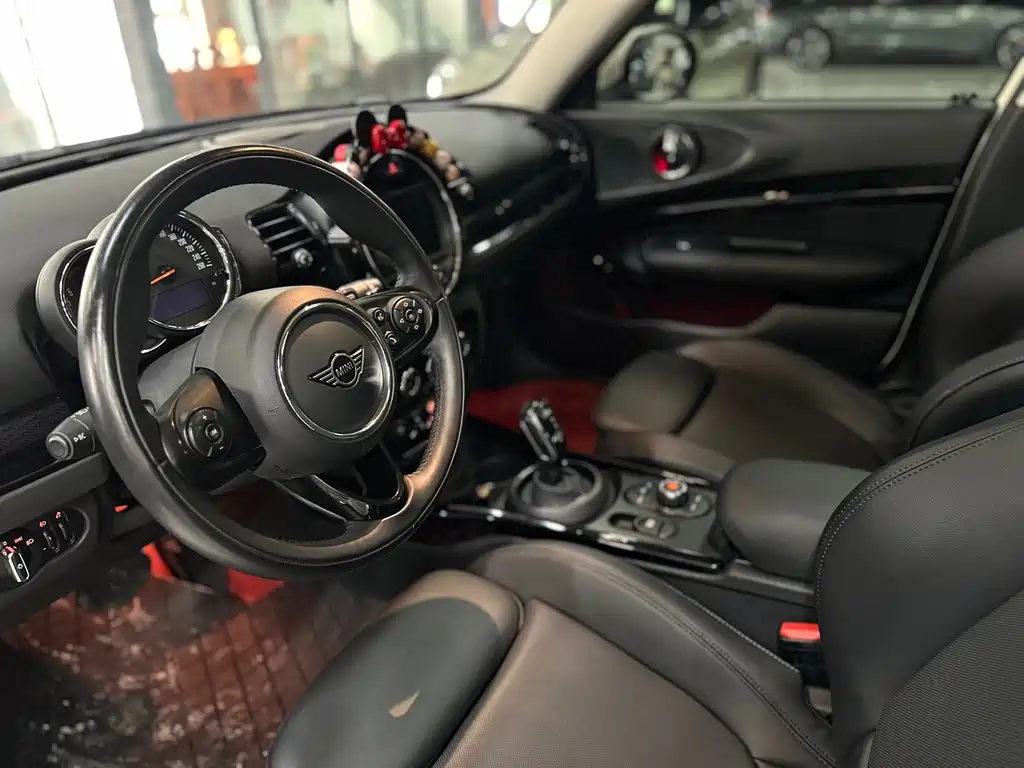 MINI Mini Clubman — фото 7