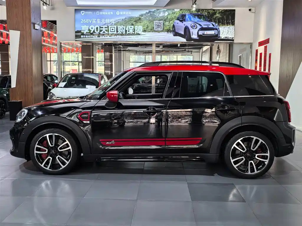 MINI Mini JCW Countryman — фото 3