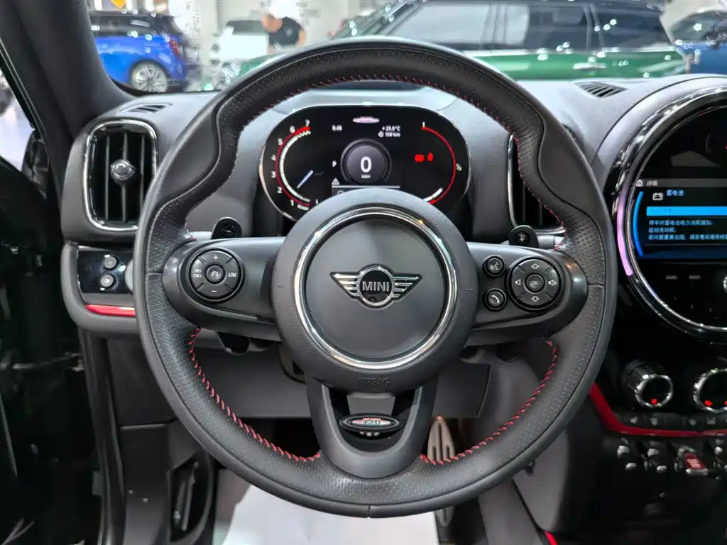 MINI Mini JCW Countryman — фото 8