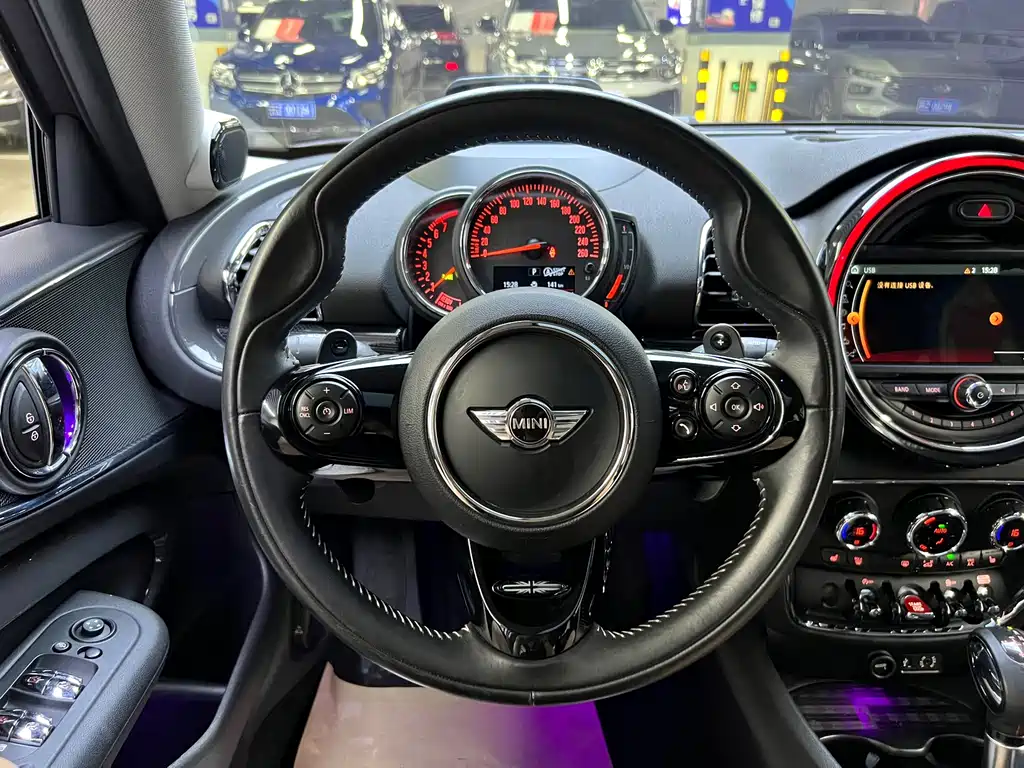 MINI Mini Clubman — фото 5