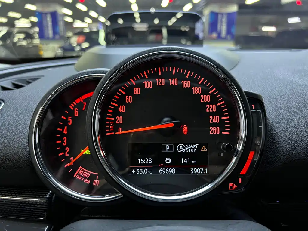 MINI Mini Clubman — фото 6