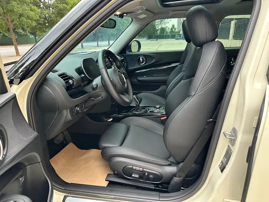 MINI Mini Clubman — фото 7
