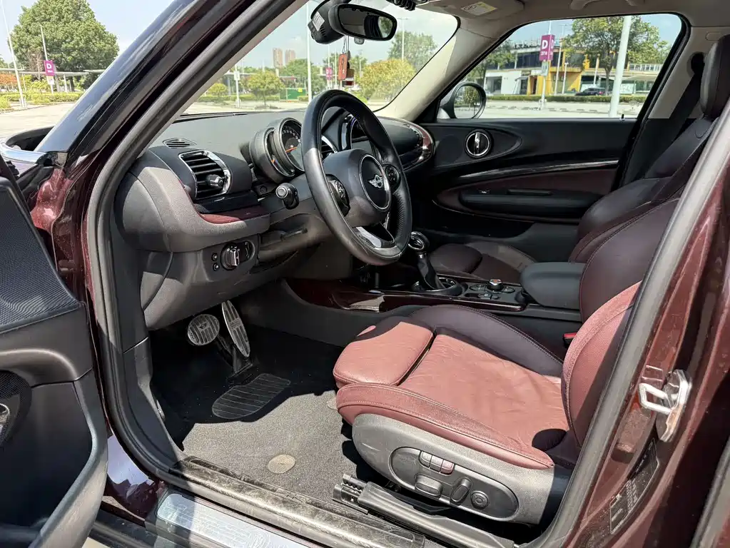 MINI Mini Clubman — фото 8