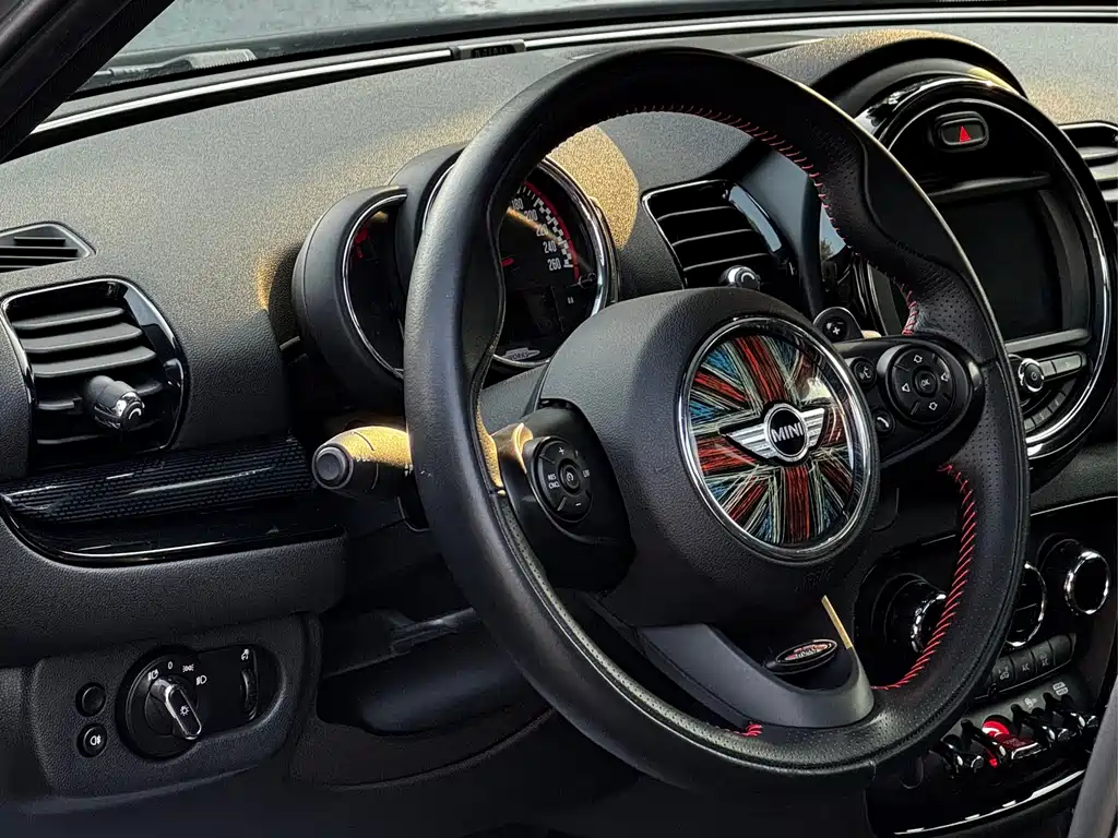MINI Mini JCW Clubman — фото 5