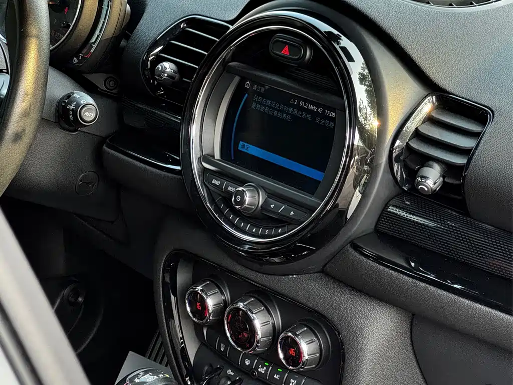 MINI Mini JCW Clubman — фото 6