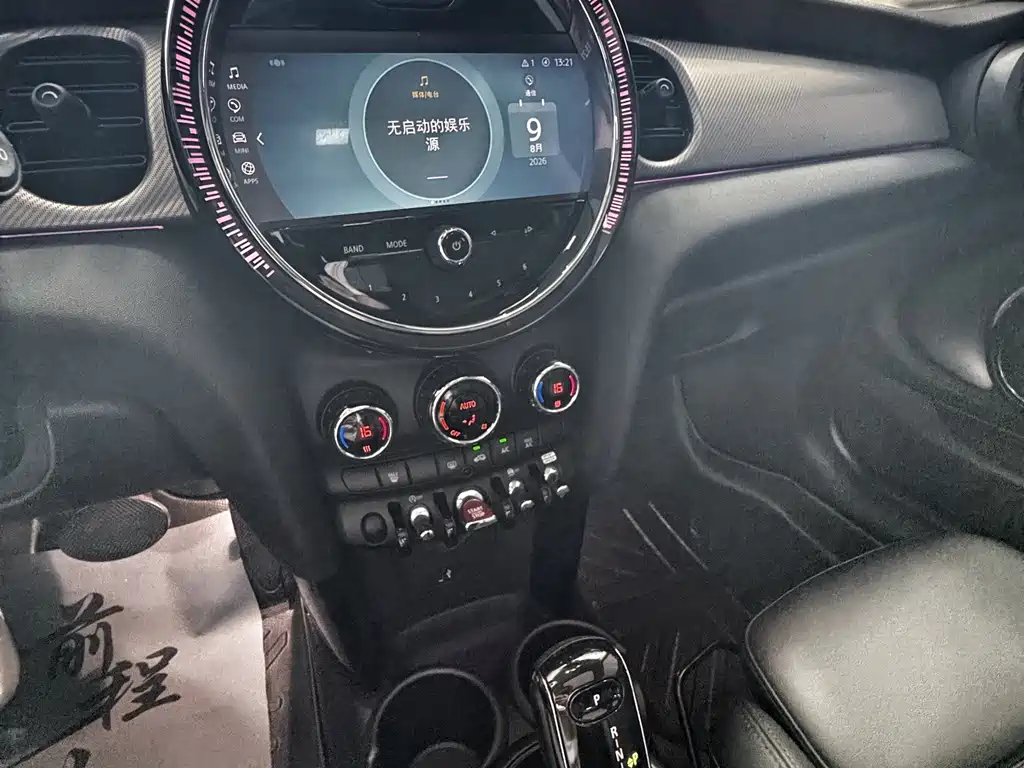 MINI Mini — фото 8