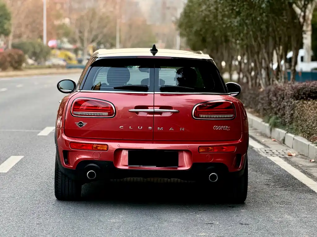 MINI Mini Clubman — фото 14