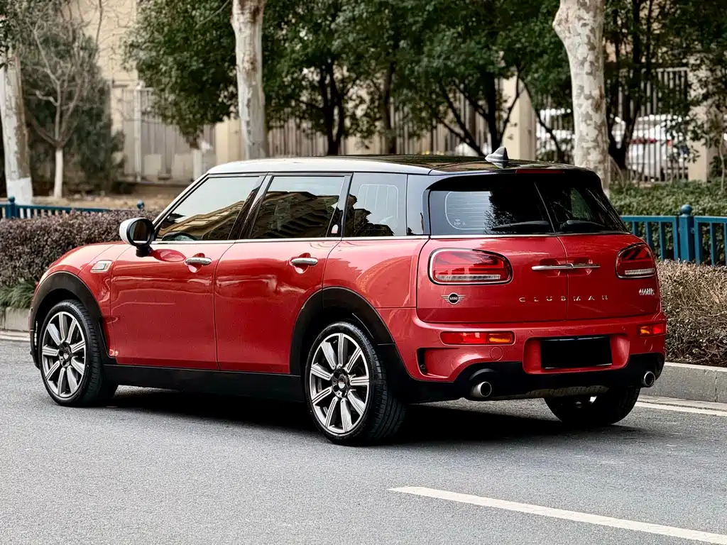 MINI Mini Clubman — фото 15